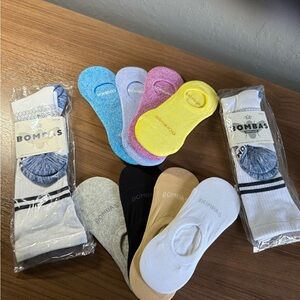 Bombas Bundle all new in plastic size M 12 pairs total.